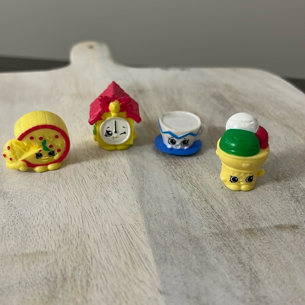 Shopkins Collectors Sets~Retired Shopkins Figurines-Custom Sets-Buy 3 Get 1 Free